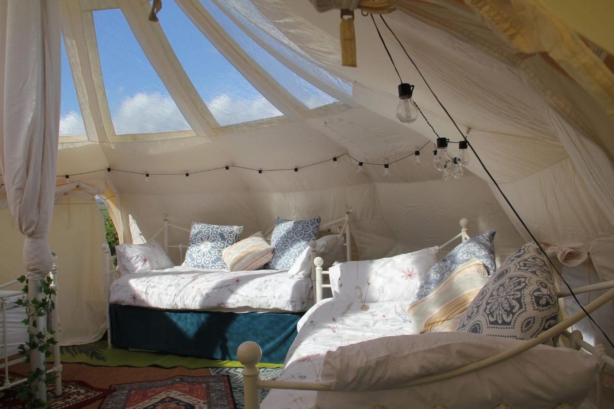 Tal-Y-Fan Farm 6M Stargazer Tent Bridgend  Exterior foto