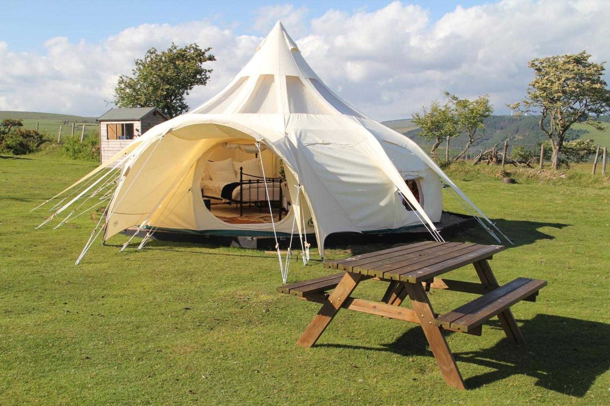 Tal-Y-Fan Farm 6M Stargazer Tent Bridgend  Exterior foto